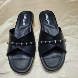 Elegant Women’s Cross Strap Soft Slide